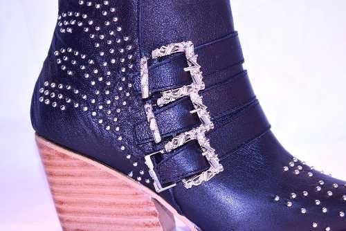 Bota Texana Cuero Tachas Y Hebillas Quica Paloma