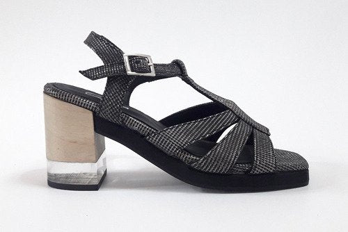 Sandalias Guillermina Cuero Taco Madera Acrílico Quica