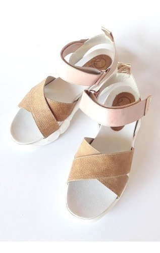Sandalias Zapatillas Cuero Livianas Cómodas Quica Moda