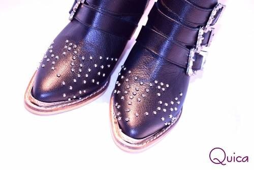 Bota Texana Cuero Tachas Y Hebillas Quica Paloma