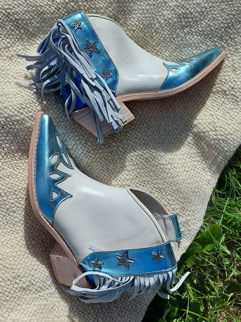 Botas Texanas Cortas Mujer Charros Cuero Flecos Quica Motoco