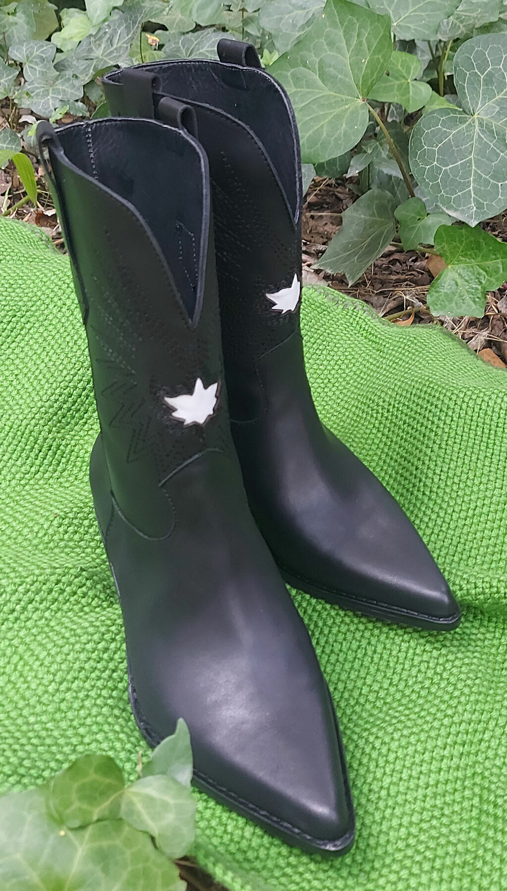 Botas Texanas Mujer Cuero Detalles de Bordado y Gastados Quica Catedral