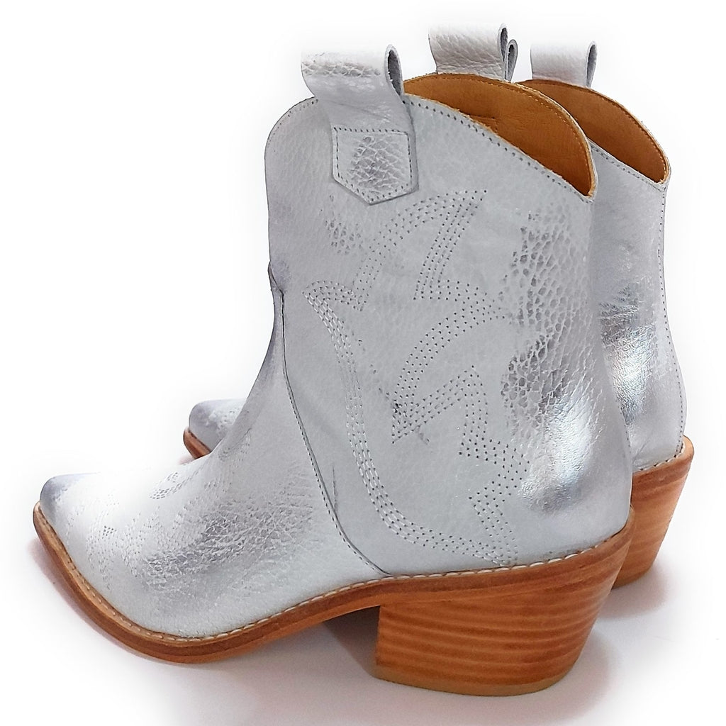 Botas Texanas Cortas Bordada Gastadas Quica Laguna