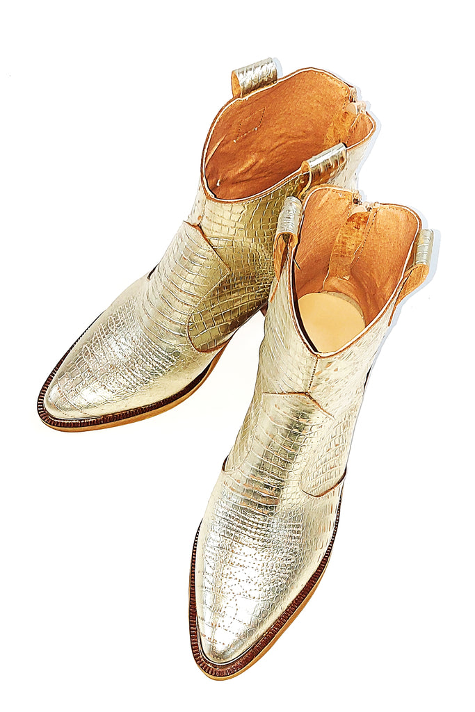 Texanas Entallada Cuero Crocco Metal Quica Quemu