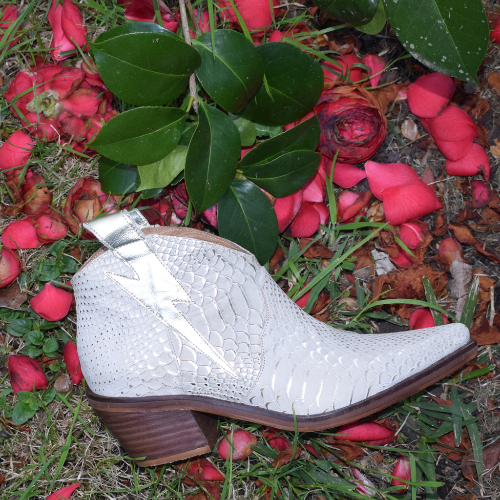 Botas Texanas Cortas Mujer Charros Cuero Rayo Quica Maitén