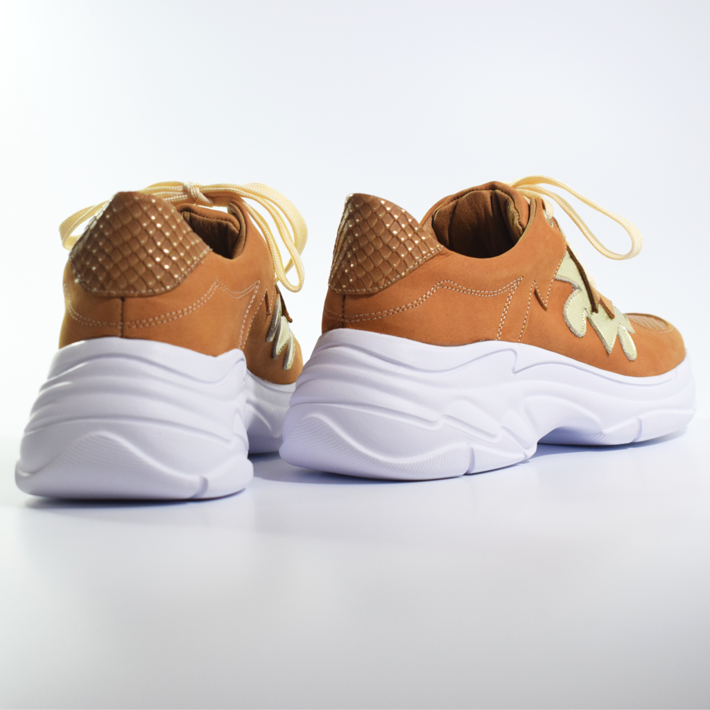 Zapatillas Sneakers Altas Cuero Plataforma Urbana Quica Puelo