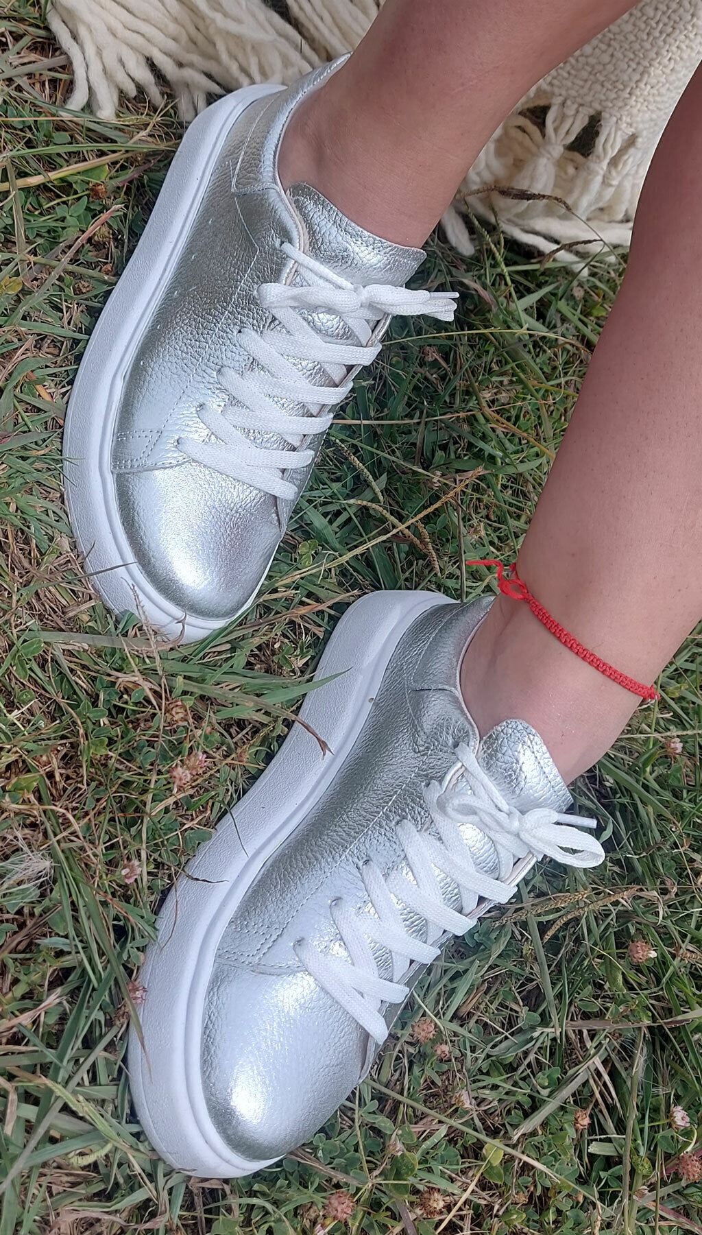 Sneakers Zapatillas Cuero Plata Urbana Quica Chapelco